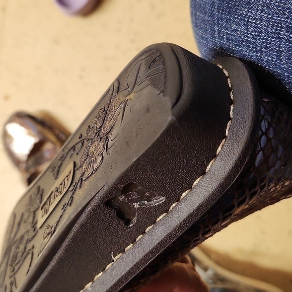 Alegria Feliz Mary Jane women's shows size 36 great condition snakeskin appearan - Picture 7 of 8